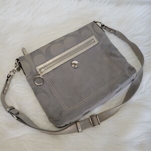 Coach Signature Cross Body Gray Silver Shoulder Bag Purse Vintage